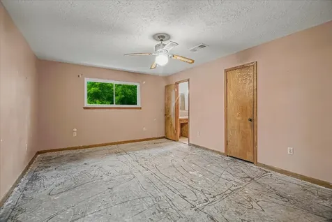 4473 Fm 2518 Road Cleveland TX 77327