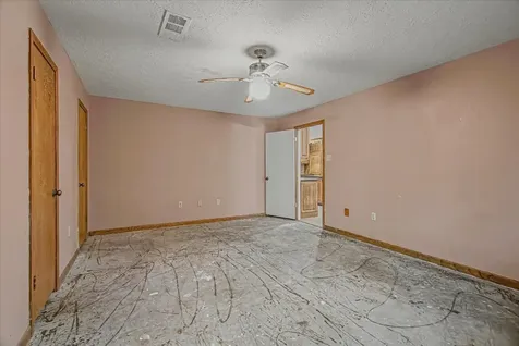 4473 Fm 2518 Road Cleveland TX 77327