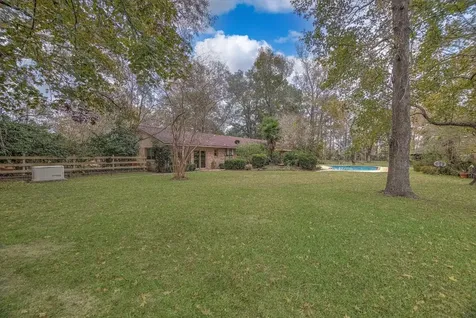 4473 Fm 2518 Road Cleveland TX 77327