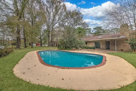 4473 Fm 2518 Road Cleveland TX 77327