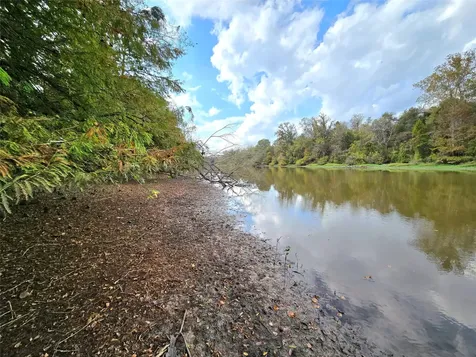 223 County Road 2167b Cleveland TX 77327