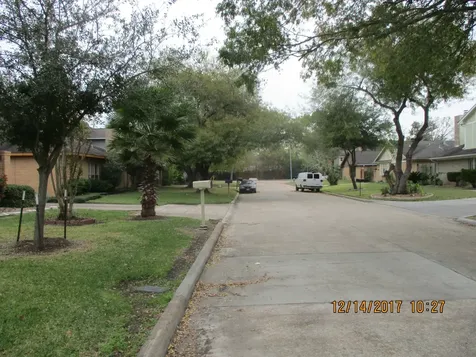 10826 Sugar Hill Drive B Houston TX 77042