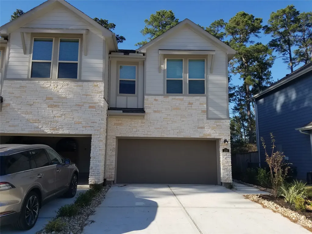 218 Moon Dance Court Conroe TX 77304
