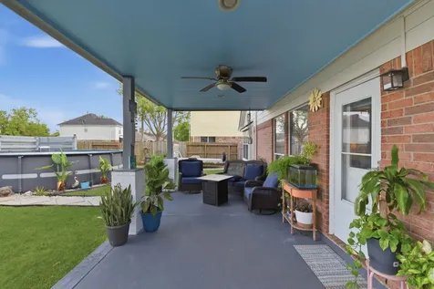 6621 Blue Hollow Lane Dickinson TX 77539