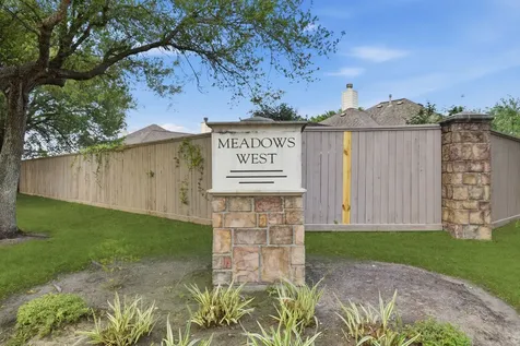 6621 Blue Hollow Lane Dickinson TX 77539