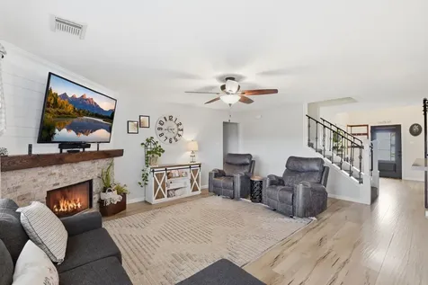 6621 Blue Hollow Lane Dickinson TX 77539