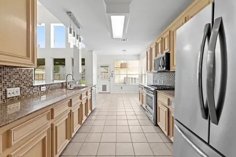 2122 Hill Canyon Court Sugar Land TX 77479