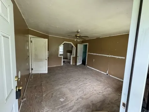 803 Chester Street West Orange TX 77630