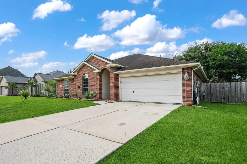 8218 Shady Ace Lane Humble TX 77346