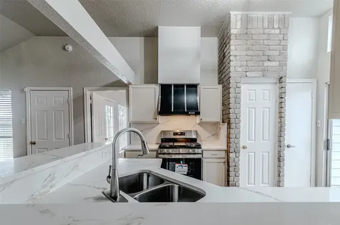 1710 Blindlake Drive Houston TX 77084
