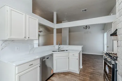1710 Blindlake Drive Houston TX 77084