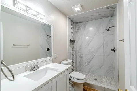 1710 Blindlake Drive Houston TX 77084