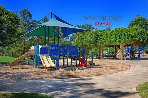 54 Longsford The Woodlands TX 77382