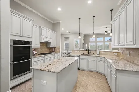 6710 Cottonwood Crest Lane Katy TX 77493