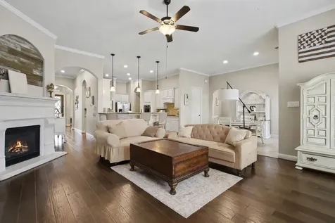 6710 Cottonwood Crest Lane Katy TX 77493