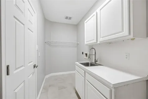 9806 Tanager Lane Conroe TX 77385