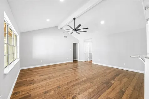 9806 Tanager Lane Conroe TX 77385