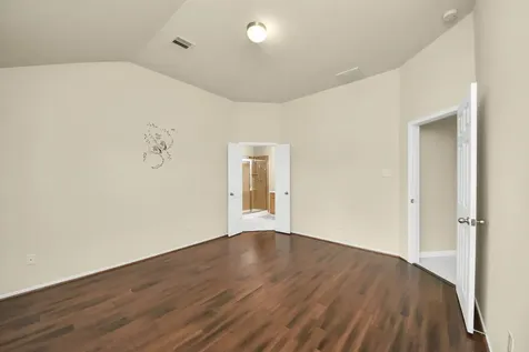 8602 Gander Bayshore Lane Houston TX 77040