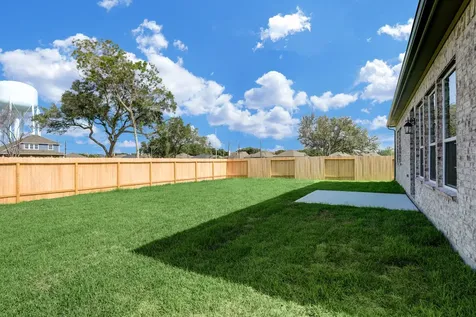 1615 Friendship Trail Seabrook TX 77586