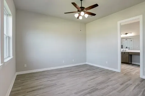 1615 Friendship Trail Seabrook TX 77586