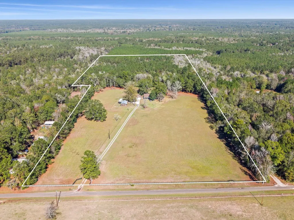 234 Private Road 7023 Kirbyville TX 75956
