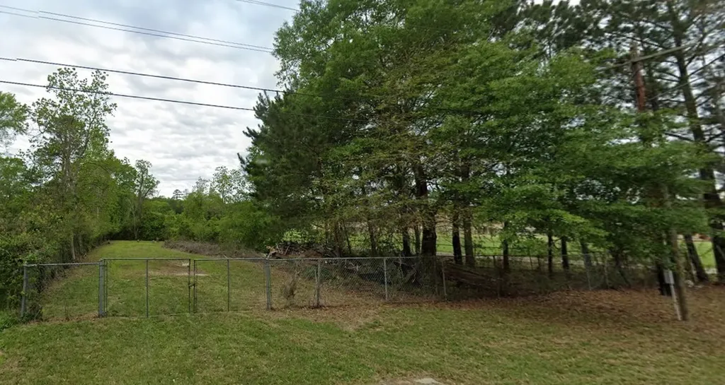 490 S Railroad Avenue Shepherd TX 77371