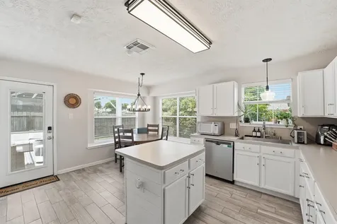 5515 Bear Trail Lane Katy TX 77449