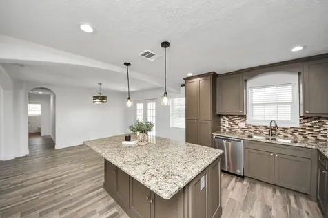 11410 Rockford Drive Houston TX 77048