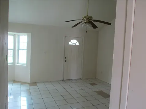 4504 Hemlock Drive Baytown TX 77521