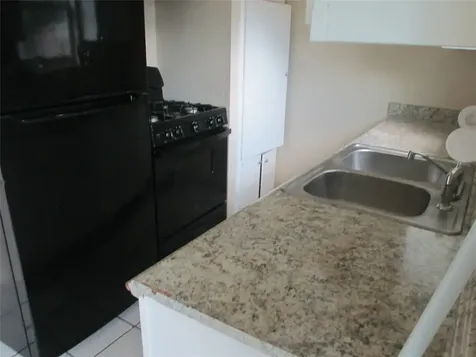 4504 Hemlock Drive Baytown TX 77521