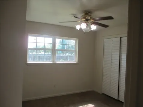 4504 Hemlock Drive Baytown TX 77521