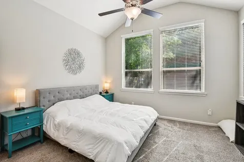 230 Biltmore Loop Montgomery TX 77316