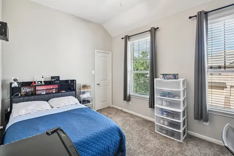 230 Biltmore Loop Montgomery TX 77316