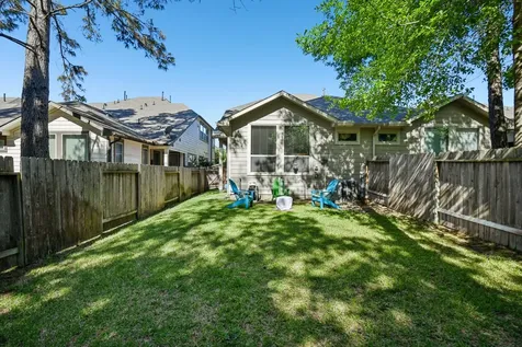 230 Biltmore Loop Montgomery TX 77316