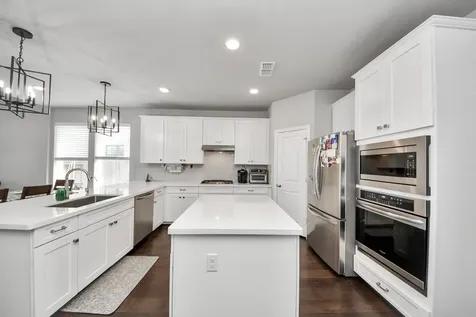 2410 Manor Valley Lane Missouri City TX 77459