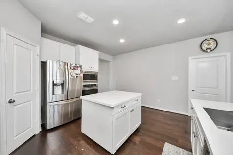 2410 Manor Valley Lane Missouri City TX 77459