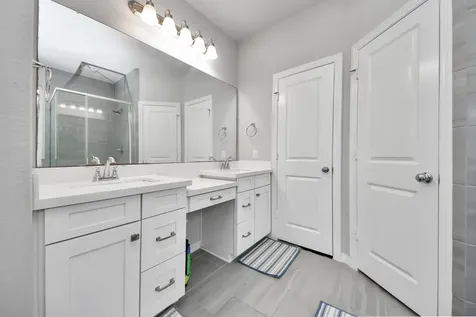 2410 Manor Valley Lane Missouri City TX 77459
