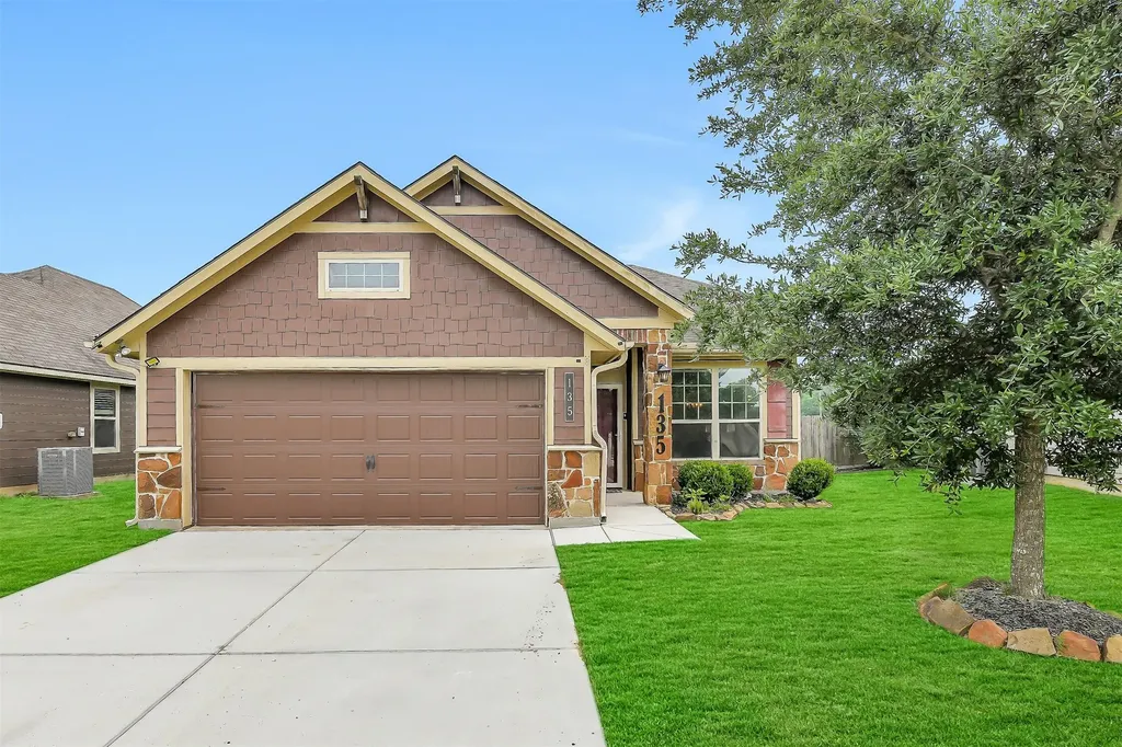 135 Brocks Lane Montgomery TX 77356