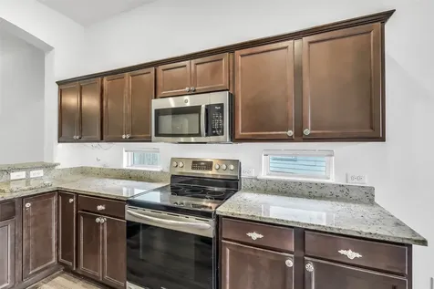 135 Brocks Lane Montgomery TX 77356