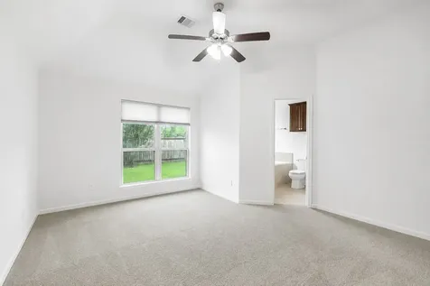 135 Brocks Lane Montgomery TX 77356