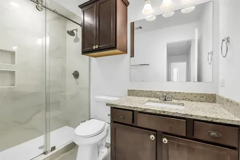 135 Brocks Lane Montgomery TX 77356