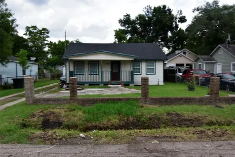 6229 Clover Ridge Street Houston TX 77087
