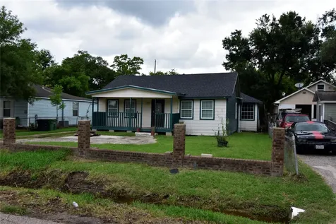 6229 Clover Ridge Street Houston TX 77087