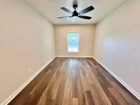 1010 15th Avenue N Texas City TX 77590