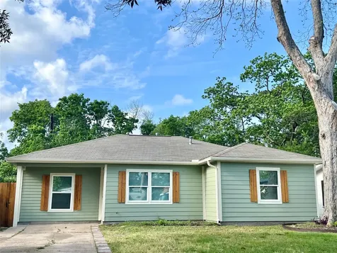 1010 15th Avenue N Texas City TX 77590