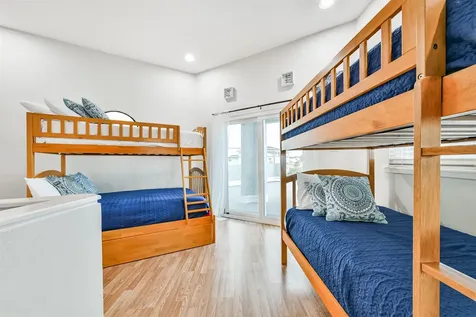 18611 W De Vaca Lane Galveston TX 77554