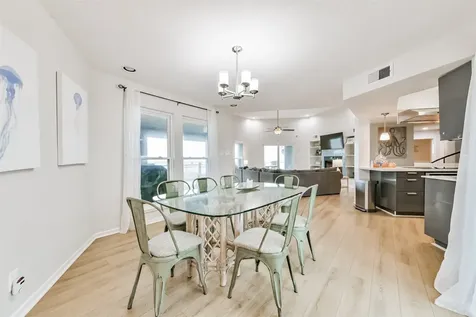 18611 W De Vaca Lane Galveston TX 77554