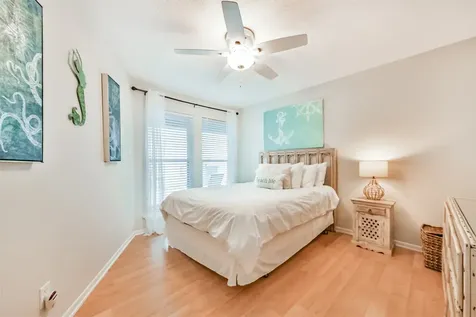 18611 W De Vaca Lane Galveston TX 77554