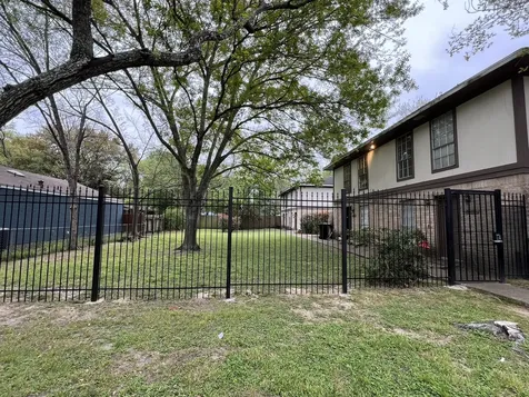 9217 Vogue Lane C Houston TX 77080
