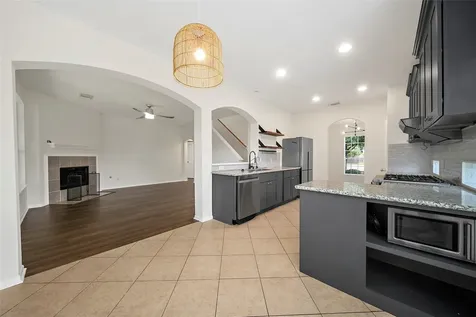 3122 Glen Cullen Lane Pearland TX 77584